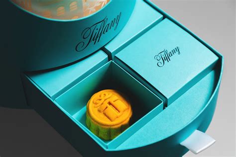 gucci moon cakes|Luxury Brand Mooncakes Mid.